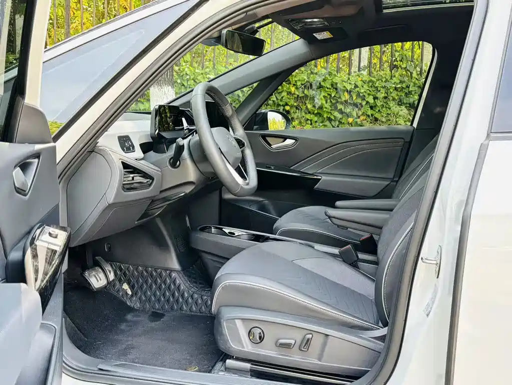 Volkswagen ID.3 2024 Outstanding Edition купить на сайте DeffCars