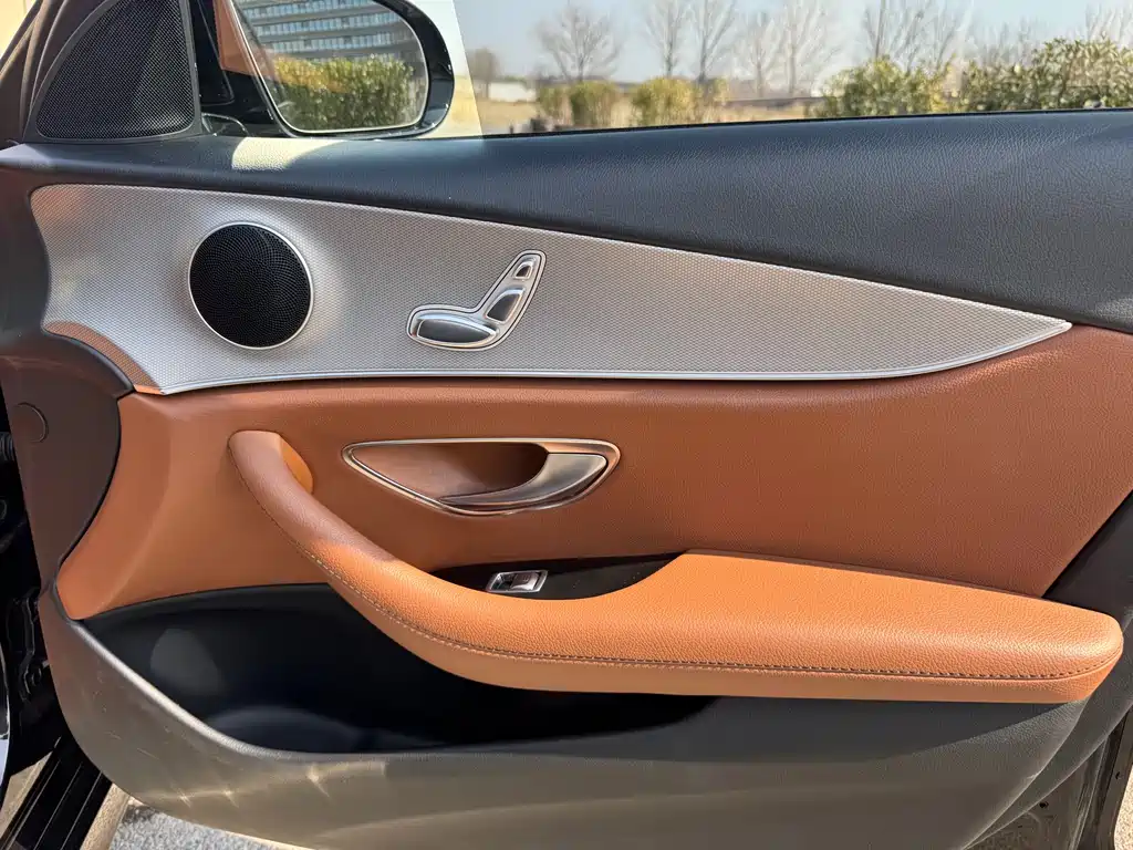 Mercedes-Benz E-Class 2017 E 200 Sports купить на сайте DeffCars