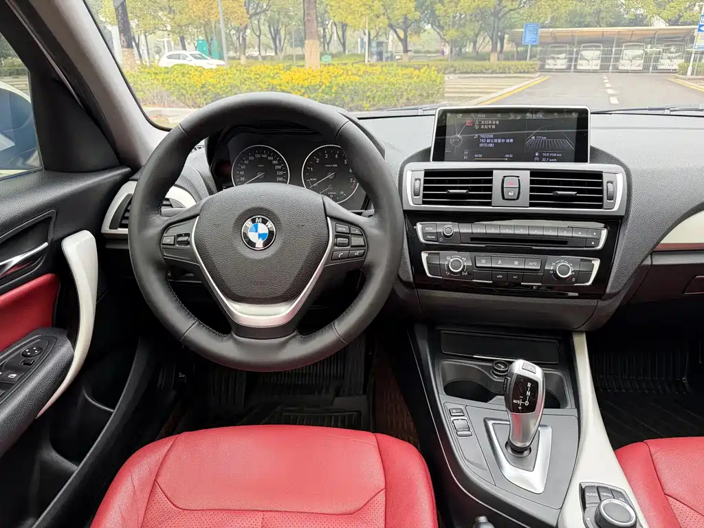 BMW 1 Series imported 2016 118i leading model купить на сайте DeffCars