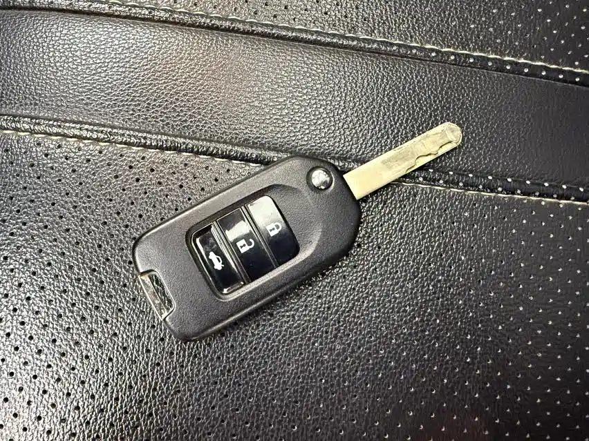 Civic 2016 180TURBO CVT Comfort Edition купить на сайте DeffCars