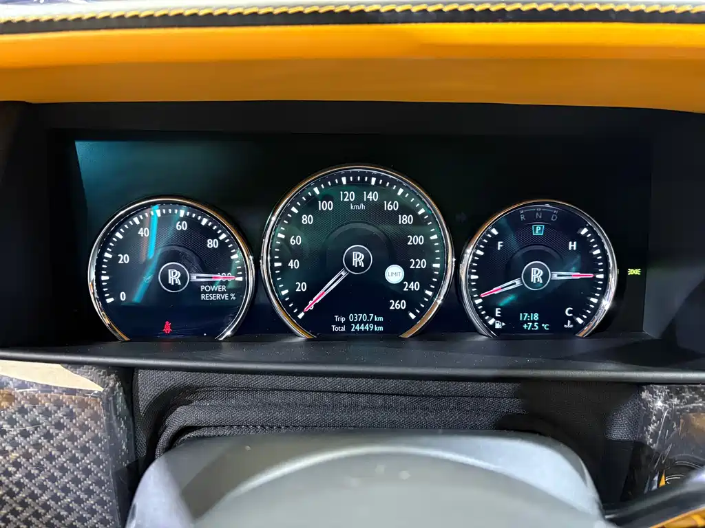 Cullinan 2020 Black Badge купить на сайте DeffCars