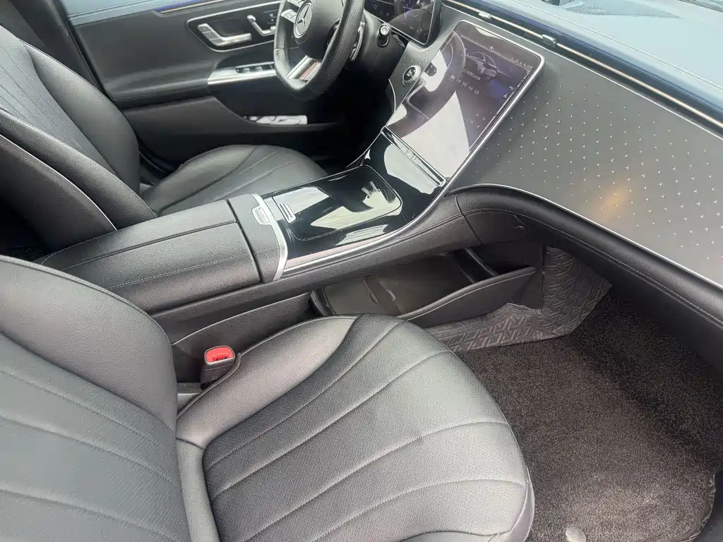 Mercedes-Benz EQE 2022 350 Model Special Edition купить на сайте DeffCars