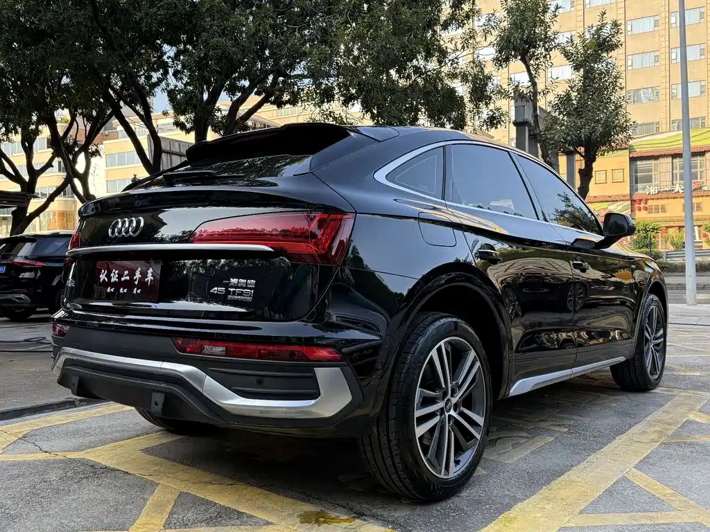 Audi Q5L Sportback 2022 facelift 45 TFSI luxury model купить на сайте DeffCars