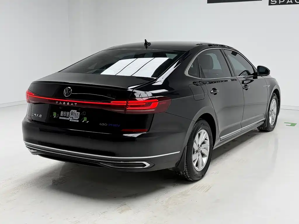 Passat Plug-in Hybrid 2022 430PHEV Hybrid Business Edition купить на сайте DeffCars