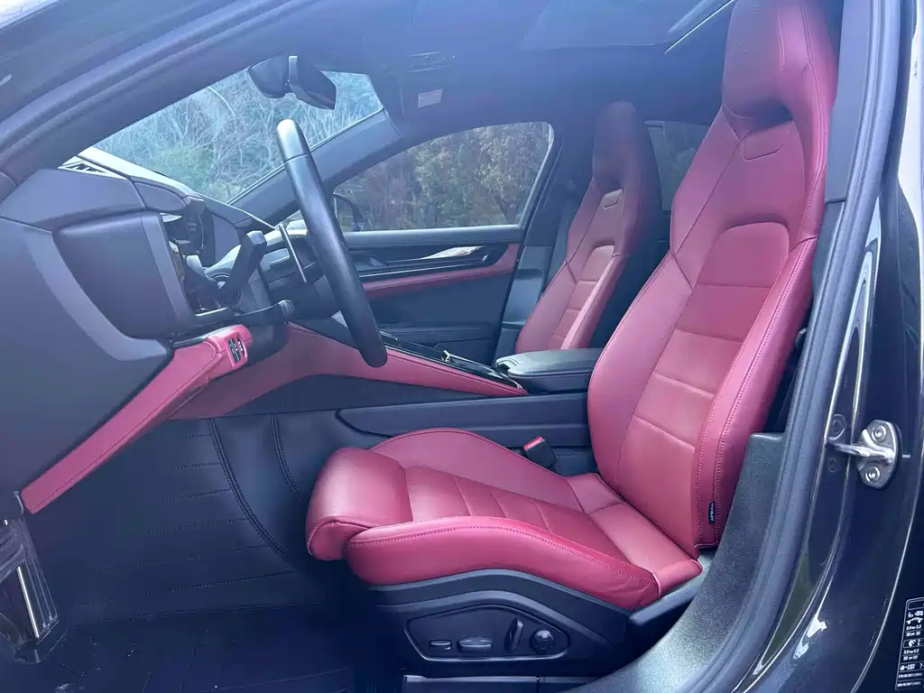 Panamera 2024 Panamera Executive Extended Edition 2.9T купить на сайте DeffCars