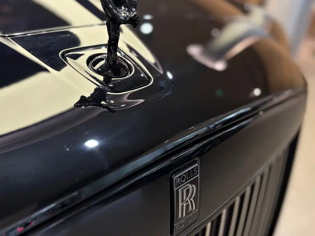 Cullinan 2018 four-seat version купить на сайте DeffCars