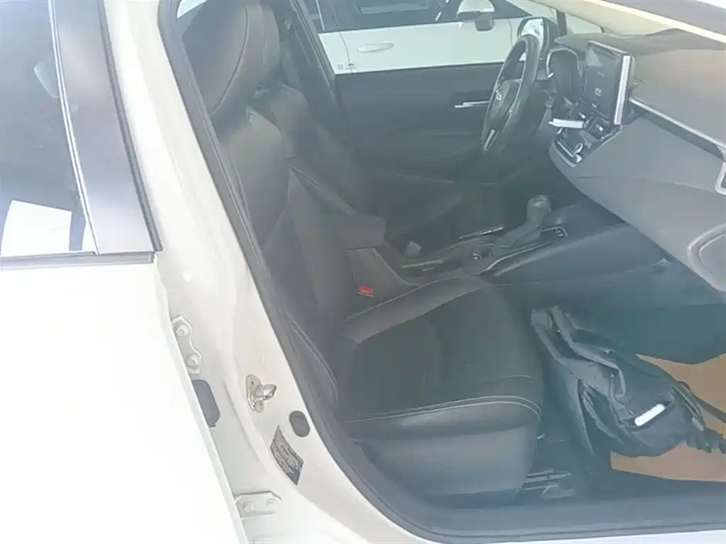 Corolla 2019 1.2T S-CVT GL-i Elite Edition купить на сайте DeffCars