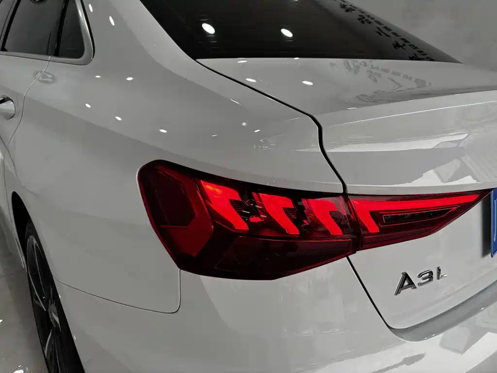 Audi A3 2021 A3L Limousine 35 TFSI Fashionable and Sporty купить на сайте DeffCars