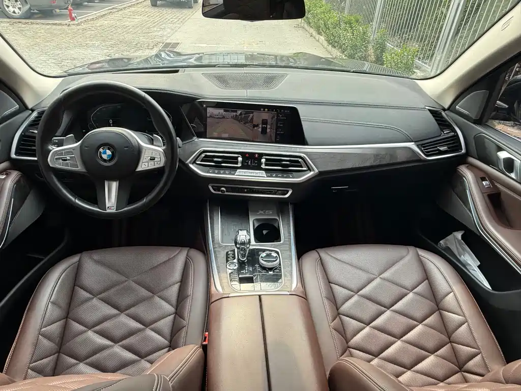 BMW X5 2022 facelift xDrive 30Li exclusive M sports package купить на сайте DeffCars