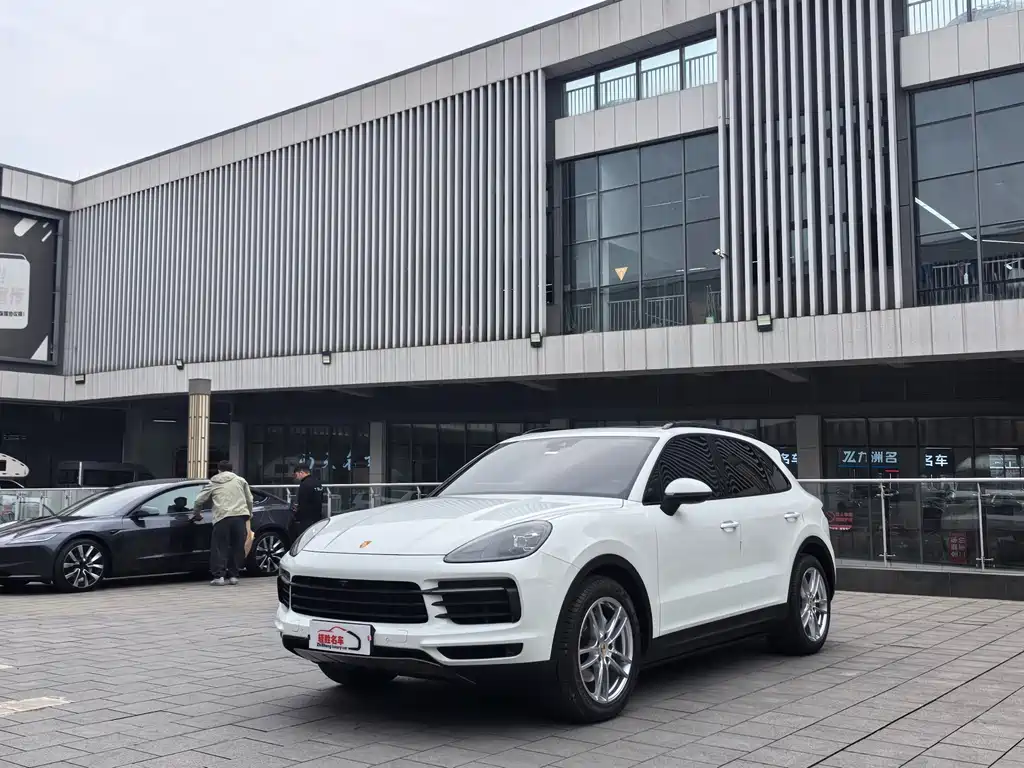 Cayenne 2018 Cayenne 3.0T купить на сайте DeffCars