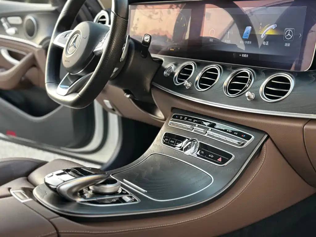 Mercedes-Benz E-Class 2018 E 200 L Sports купить на сайте DeffCars