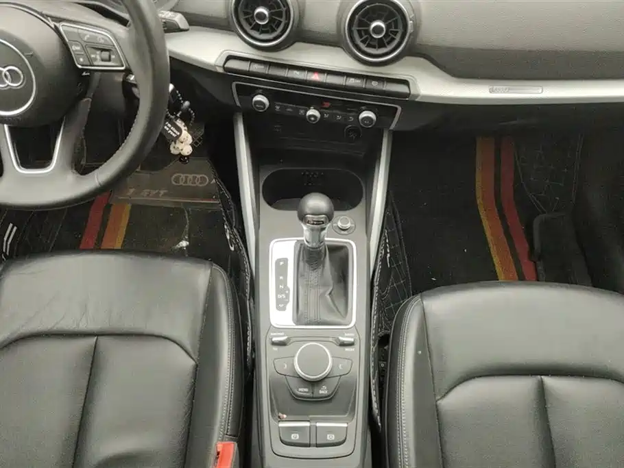 Audi Q2L 2018 35 TFSI Fashionable and Elegant National VI купить на сайте DeffCars
