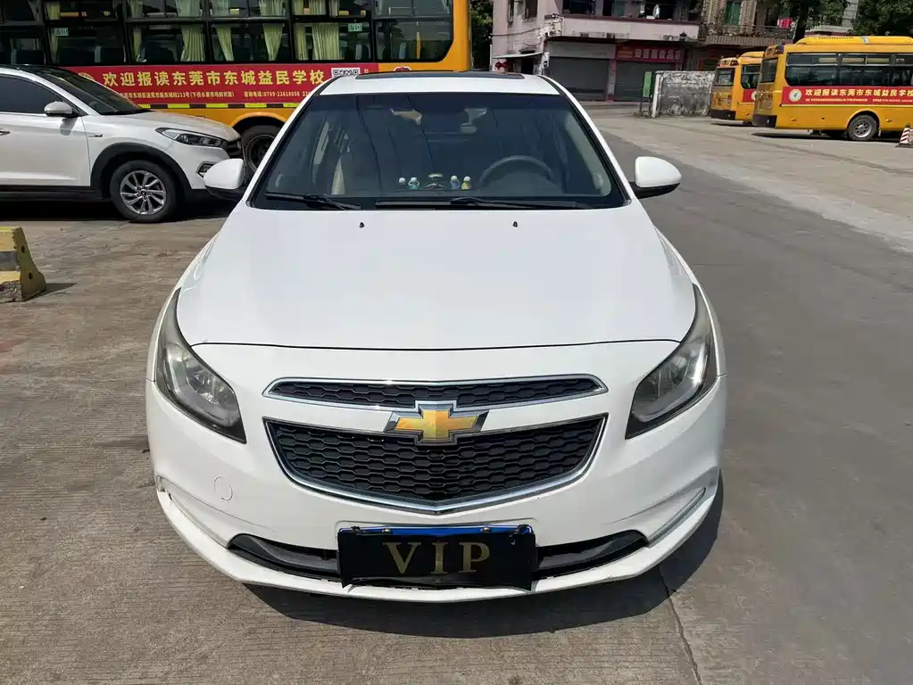 Cruze 2015 1.5L Classic SE AT купить на сайте DeffCars