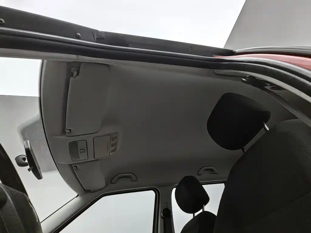 Fabia 2011 1.6L manual cool black version купить на сайте DeffCars