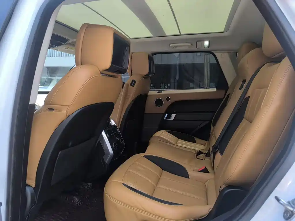 Range Rover Sport 2020 3.0 L6 SE купить на сайте DeffCars