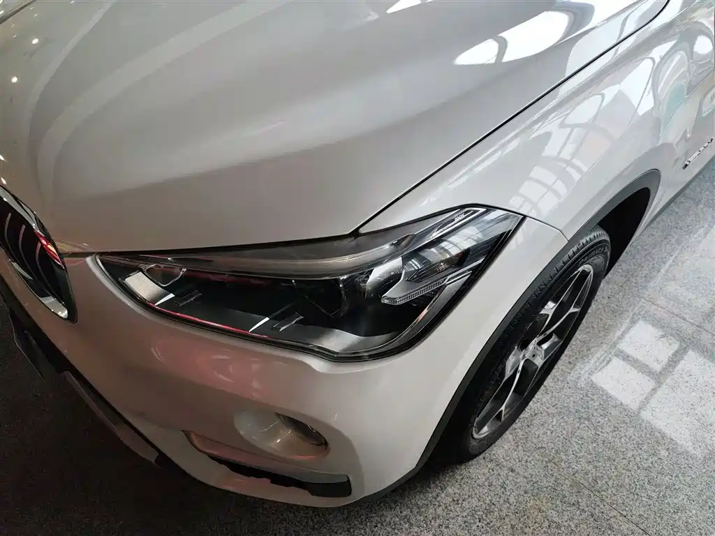 BMW X1 2018 xDrive20Li Exclusive Model купить на сайте DeffCars