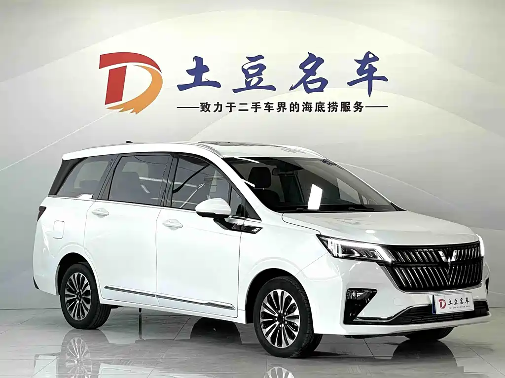 Wuling Jiachen 2022 1.5T CVT exclusive flagship model купить на сайте DeffCars