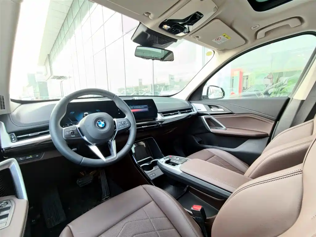 BMW X1 2025 sDrive25Li X Design Package купить на сайте DeffCars