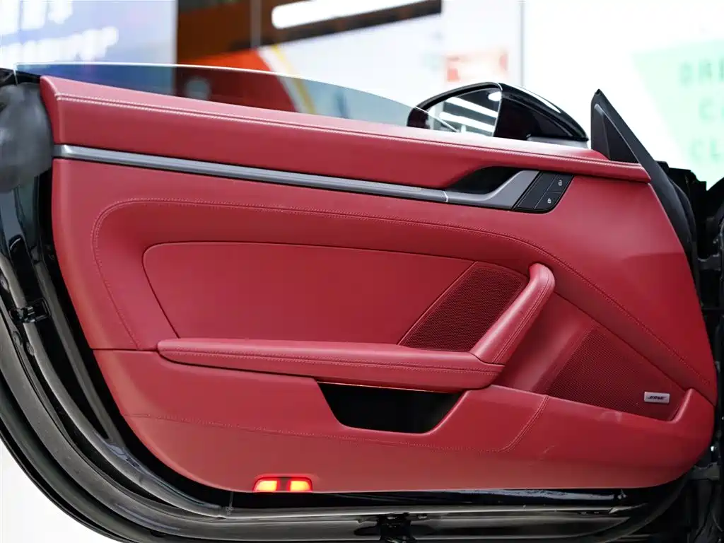 Porsche 911 2023 Targa 4S 3.0T купить на сайте DeffCars
