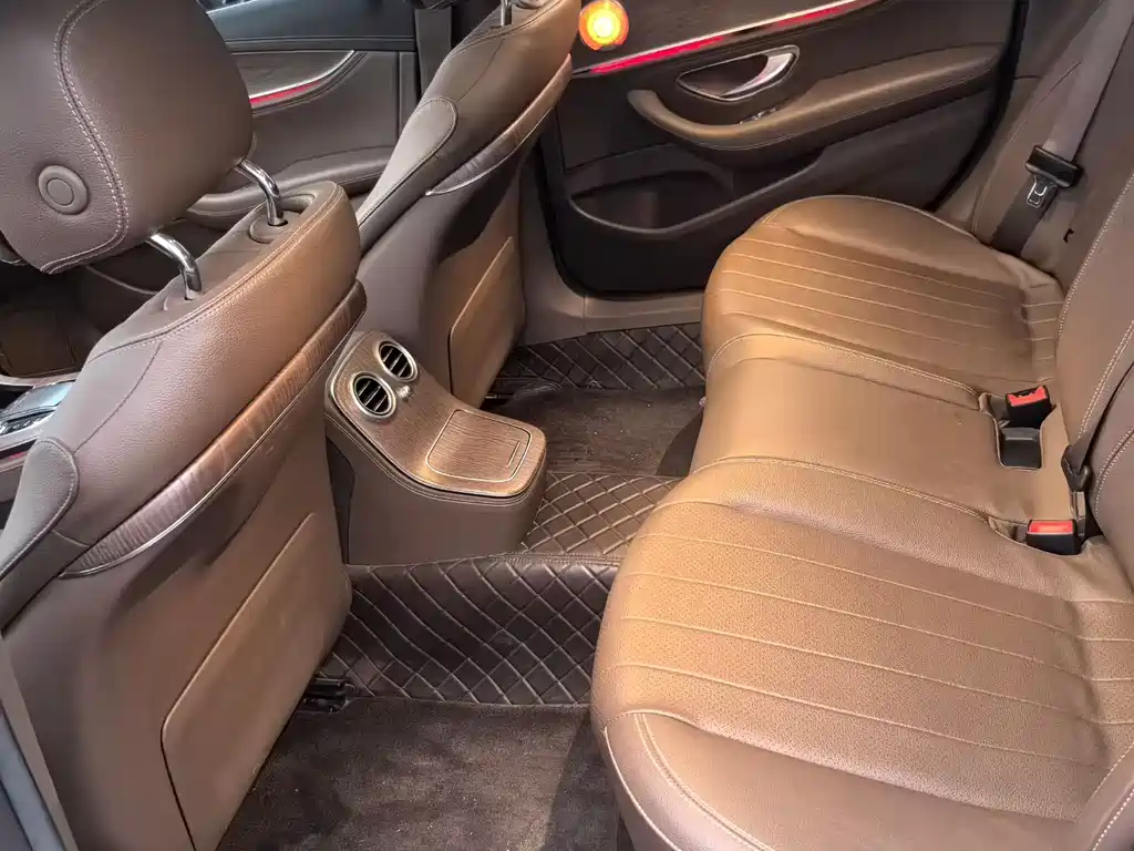 Mercedes-Benz E-Class 2022 E 300 L Fashion купить на сайте DeffCars