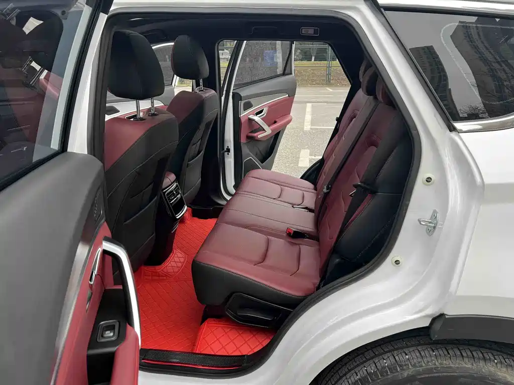Jietu X70 PLUS 2023 model 1.5T DCT Ziqiang PRO 5 seats купить на сайте DeffCars