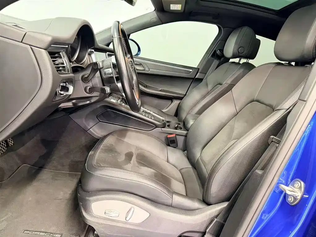 Macan 2018 Macan 2.0T купить на сайте DeffCars