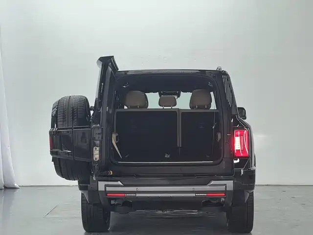 Leopard 8 2025 Zhiyong flagship version 7 seats купить на сайте DeffCars