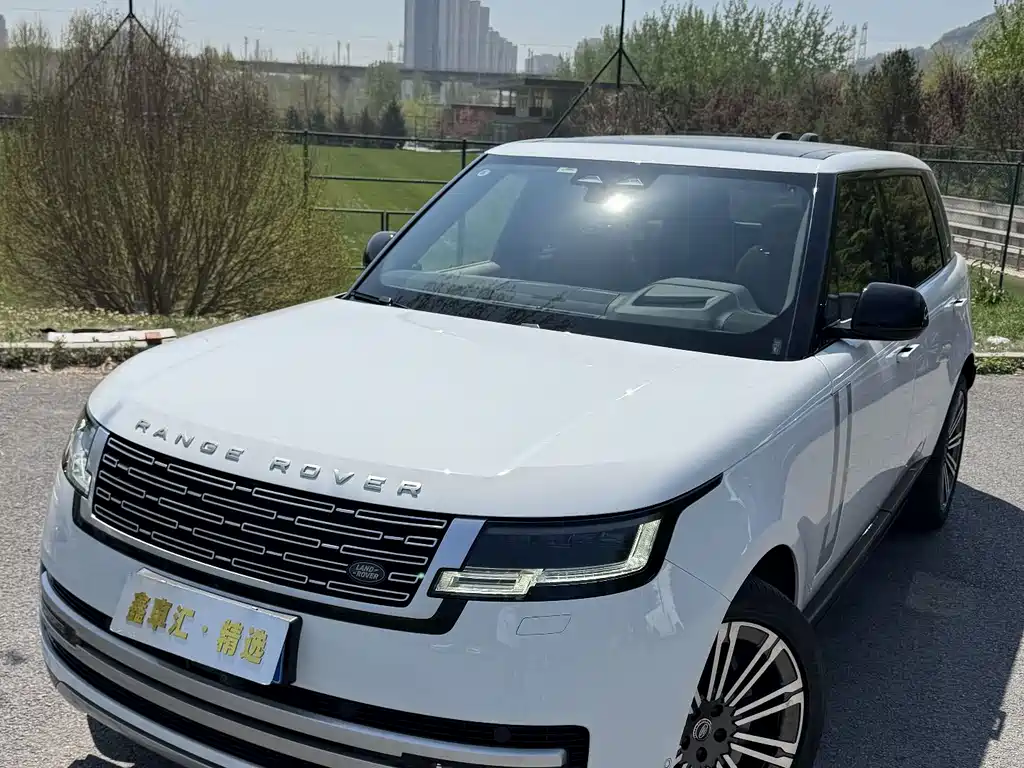 Range Rover 2024 3.0 L6 400PS Genesis Extended Edition купить на сайте DeffCars