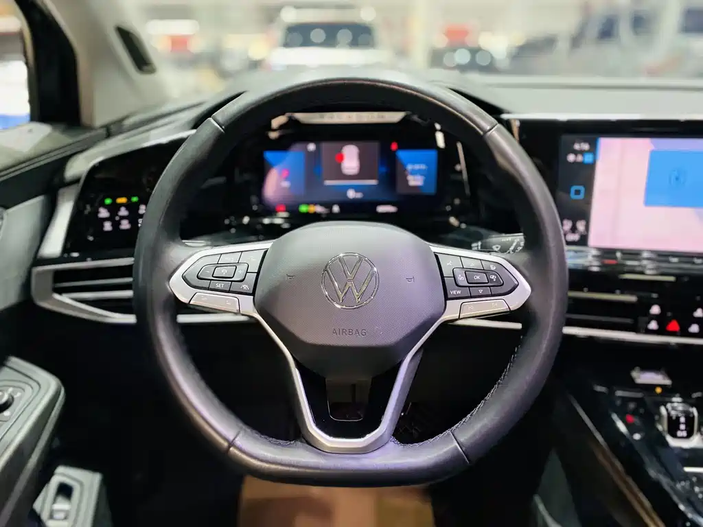 Lanjing 2022 530TSI four-wheel drive flagship Shengjing Edition Pro 6 seats купить на сайте DeffCars