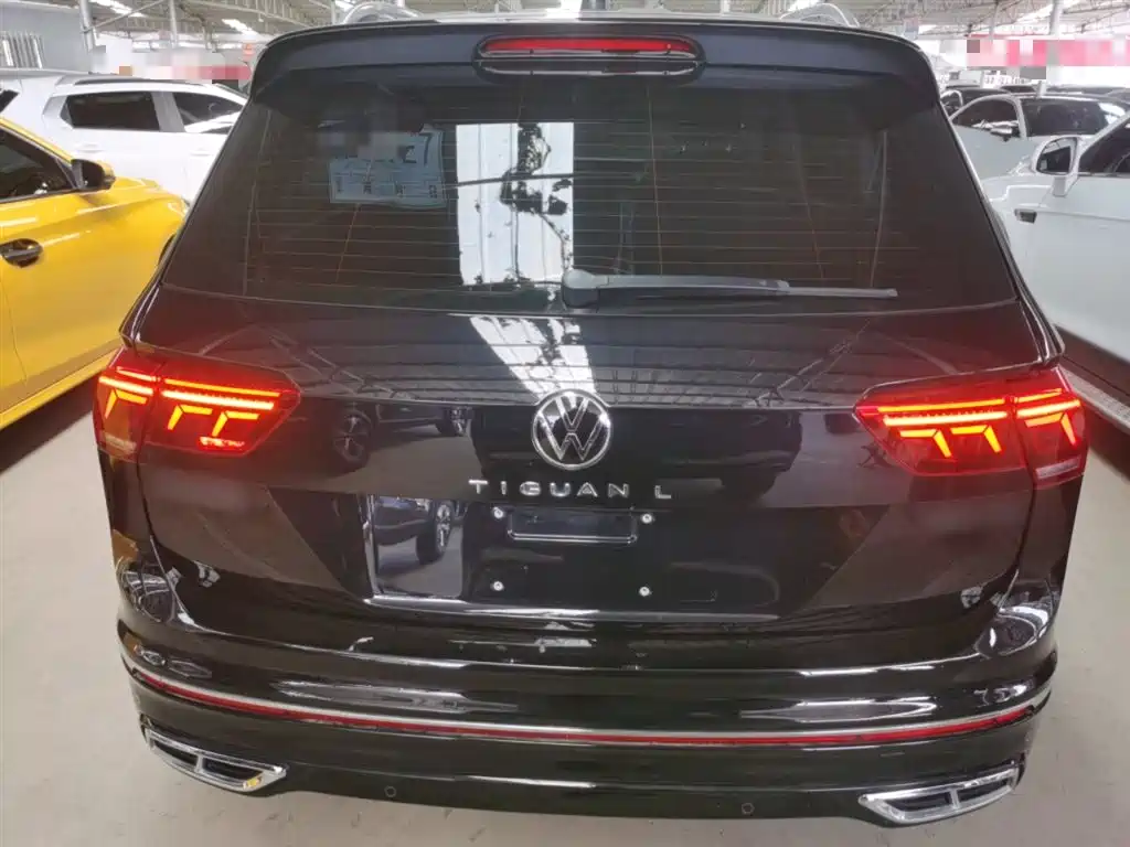 Tiguan L 2022 330TSI automatic two-wheel drive R-Line version купить на сайте DeffCars