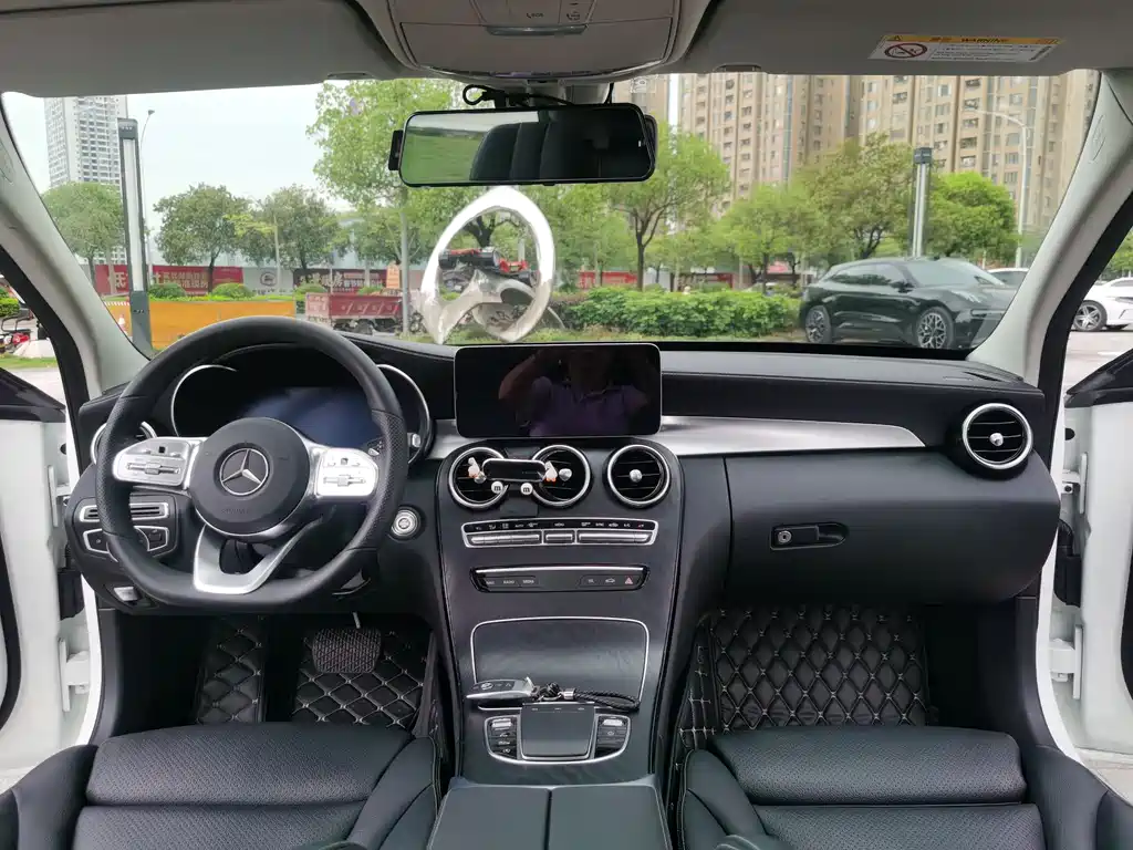 Mercedes-Benz C-Class 2020 C 260 L Sports Edition купить на сайте DeffCars