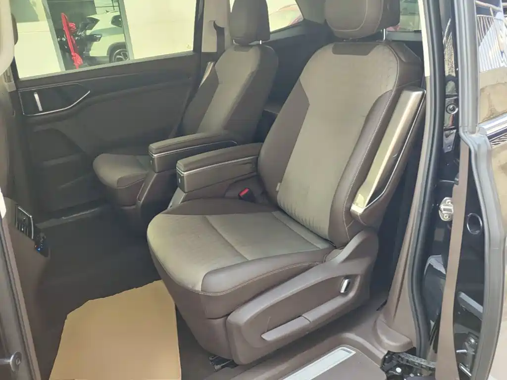 Weiran 2024 330TSI Business Edition купить на сайте DeffCars