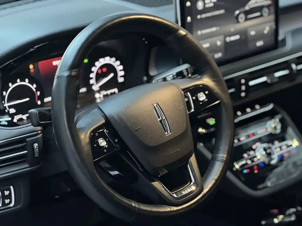 Adventurer 2022 2.0T Two-wheel drive Premium Edition купить на сайте DeffCars