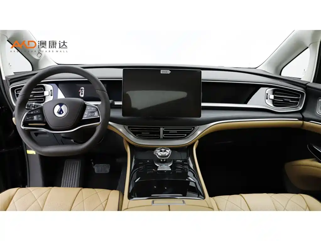 Denza D9/1.5T/24 models/DM-i 980 four-wheel drive flagship version купить на сайте DeffCars