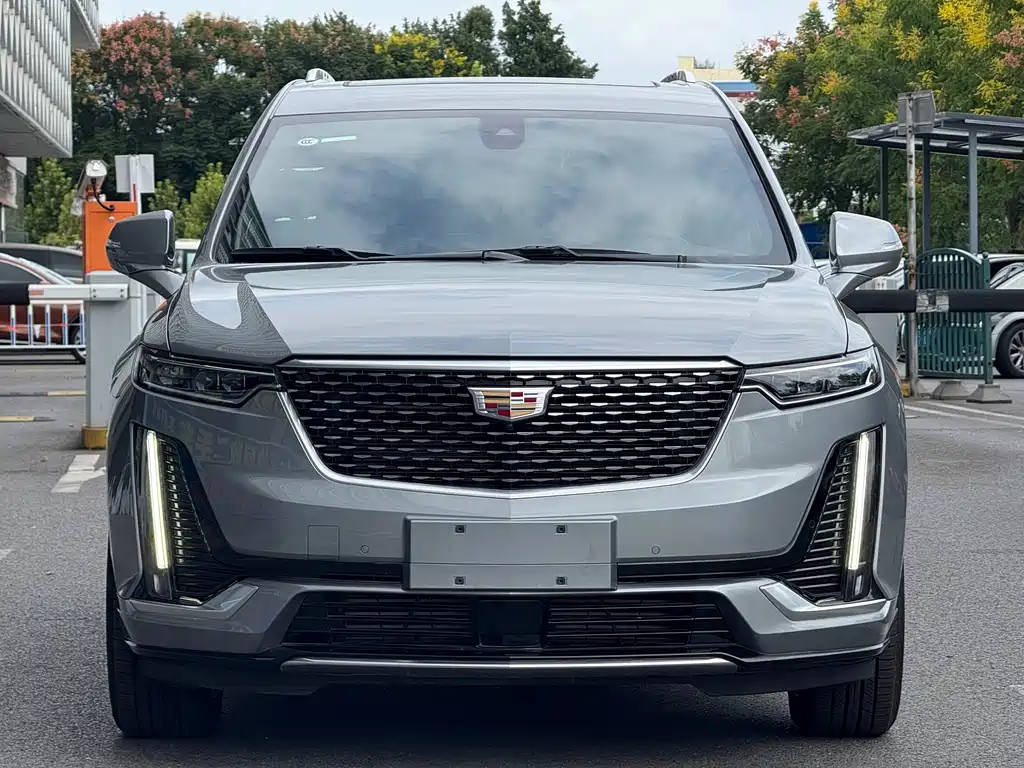 Cadillac XT6 2025 2.0T six-seat four-wheel drive luxury executive classic version купить на сайте DeffCars