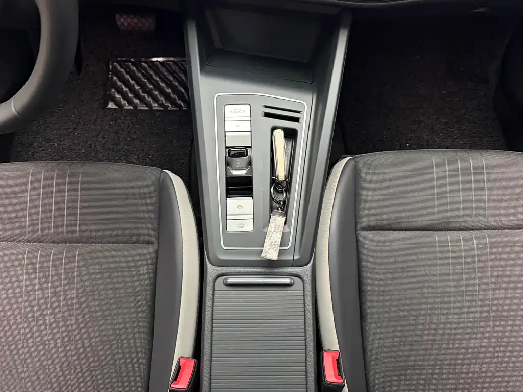 Golf 2023 280TSI DSG Pro купить на сайте DeffCars