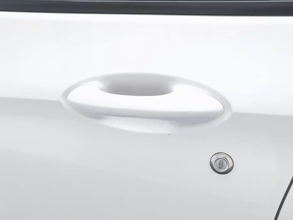 Baojun 310 2016 1.2L manual comfort model купить на сайте DeffCars