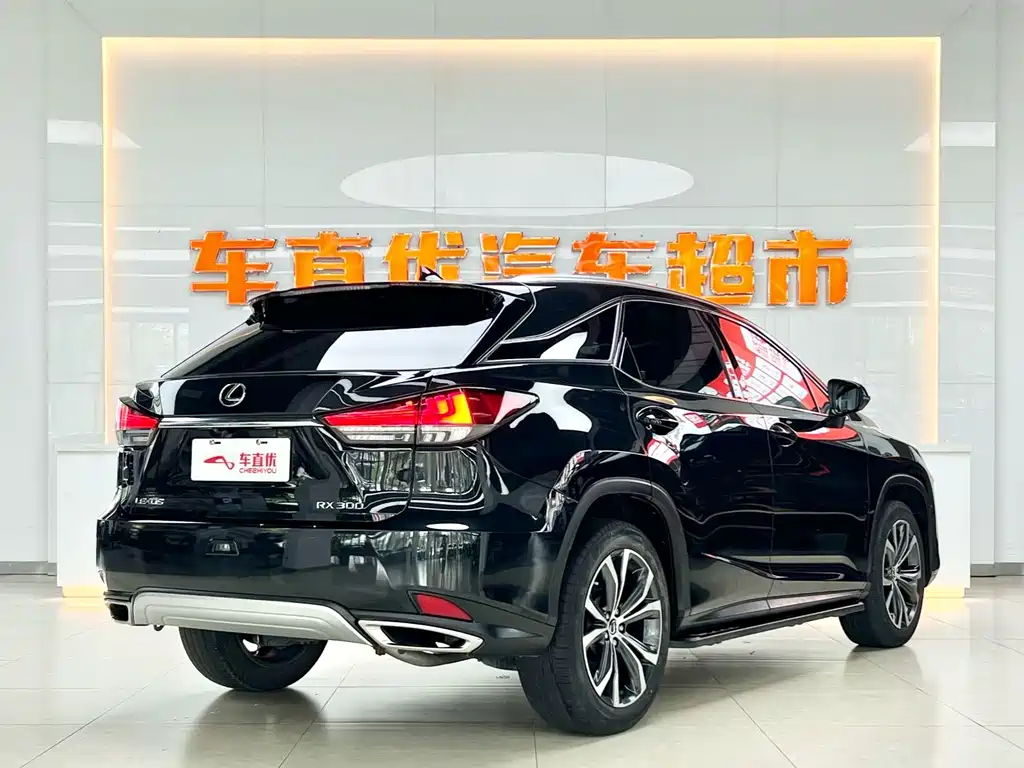 Lexus RX 2020 facelift 300 four-wheel drive elegant version купить на сайте DeffCars