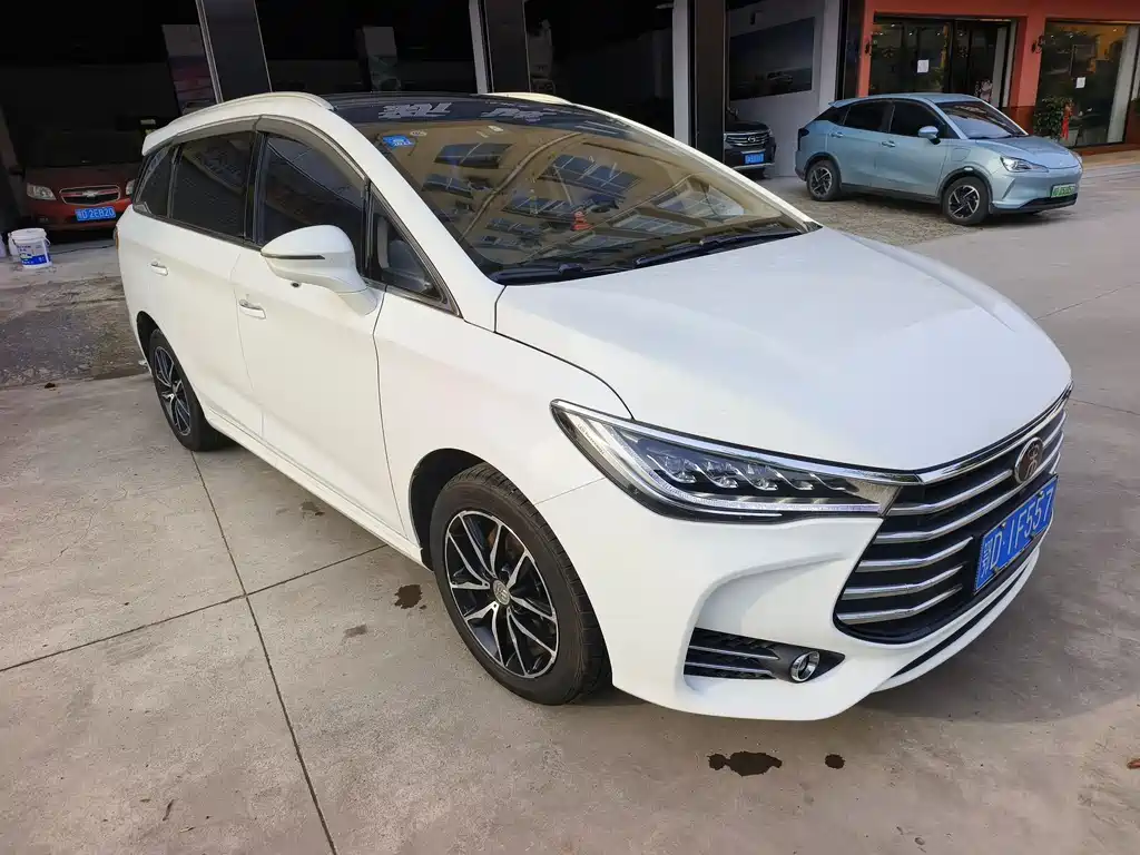 Song MAX 2017 1.5T automatic intelligent connected elite type 7 seats купить на сайте DeffCars