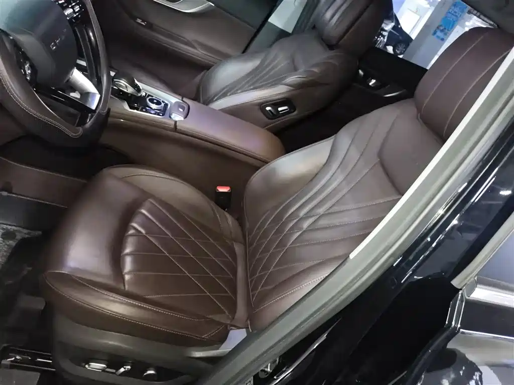 Tiggo 8 PRO 2024 Champion Edition 390T 2WD Peak Edition 5 seats купить на сайте DeffCars