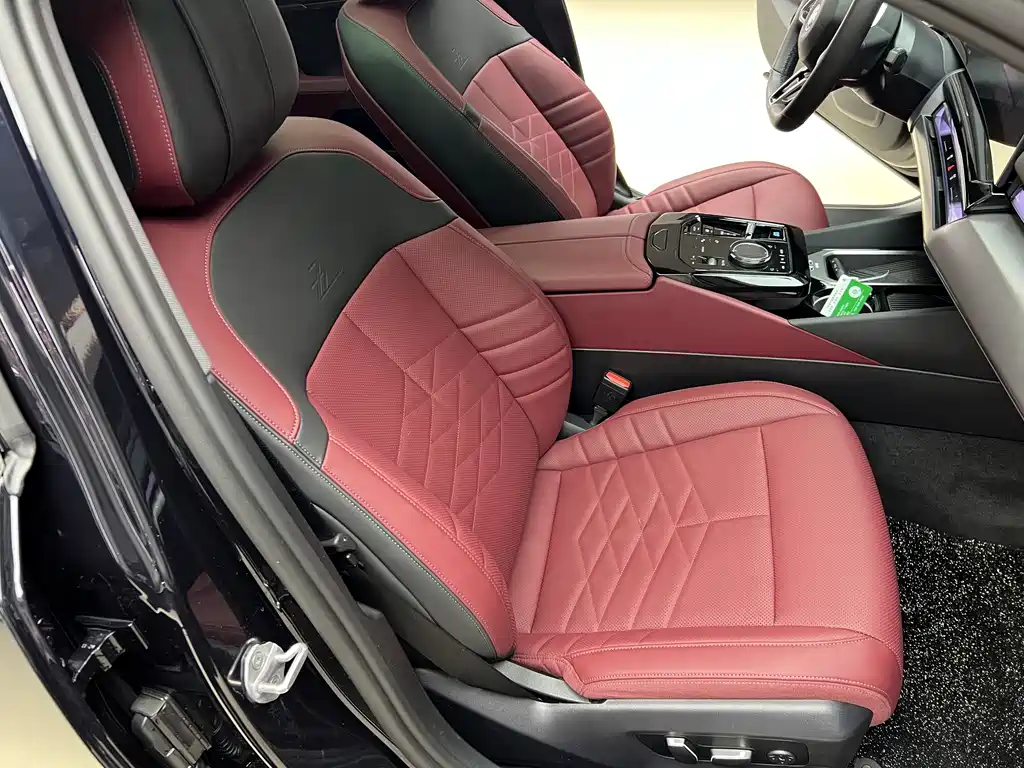 BMW i5 2025 eDrive 40L M Sports Package купить на сайте DeffCars