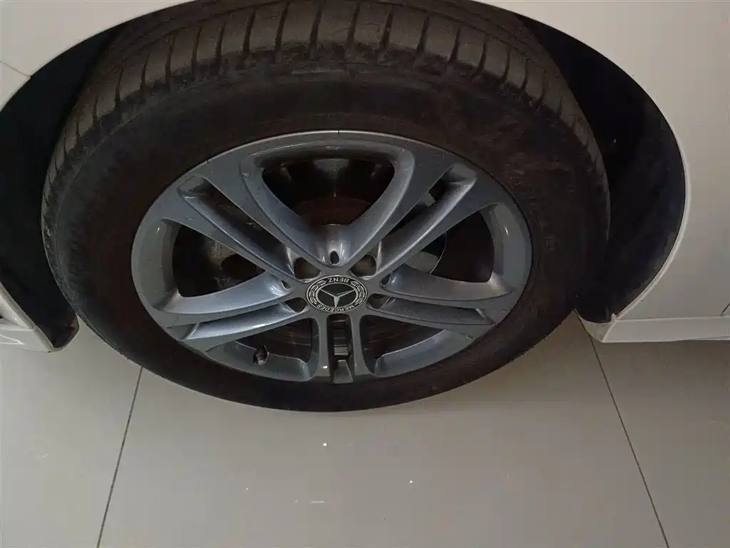 Mercedes-Benz A-Class 2021 facelift A 180 L sports sedan купить на сайте DeffCars