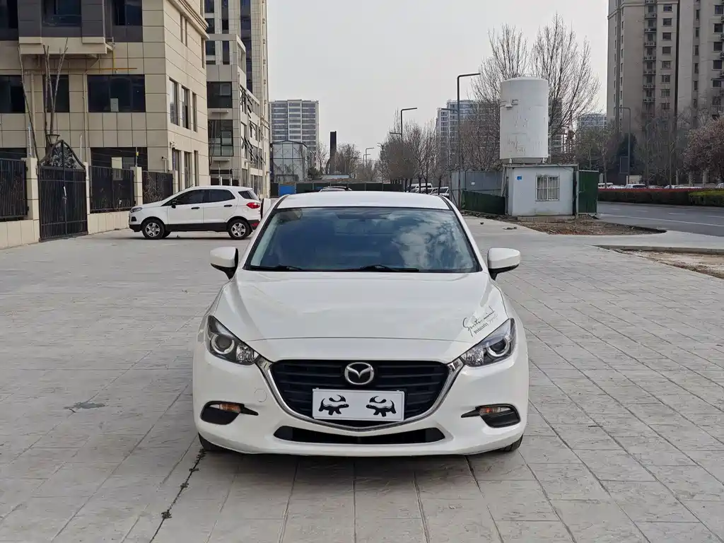 Mazda3 Angkesela 2017 Sedan 1.5L Automatic Comfort Type National V купить на сайте DeffCars