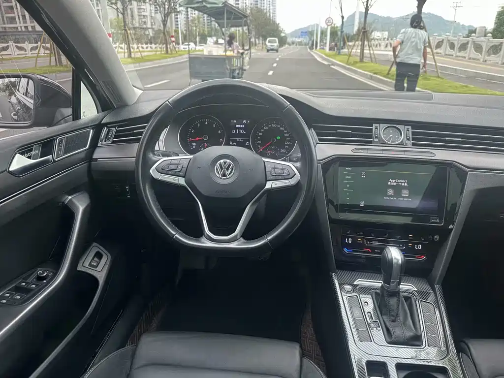 Magotan 2020 330TSI DSG leading model купить на сайте DeffCars