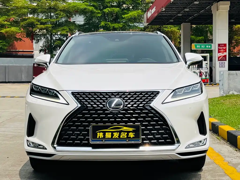 Lexus RX 2020 facelift 300 four-wheel drive elegant version купить на сайте DeffCars
