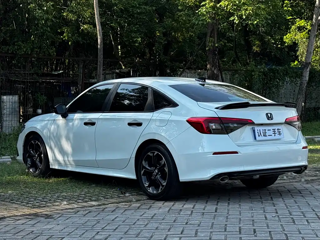 Civic 2022 240TURBO CVT combustion version купить на сайте DeffCars