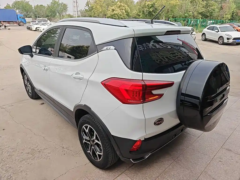 Yuan Pro 2021 model 401KM luxury model купить на сайте DeffCars
