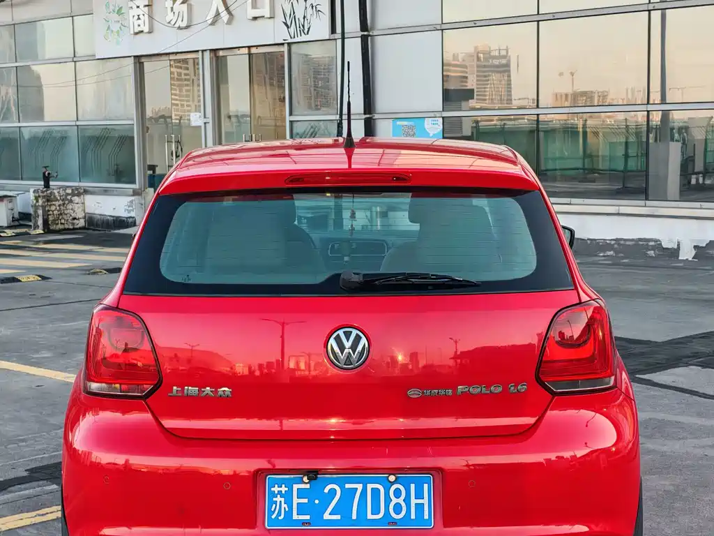 Polo 2013 1.6L automatic comfort version купить на сайте DeffCars