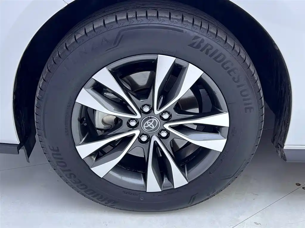 Grevia 2024 2.5L hybrid premium PLUS four-wheel drive version купить на сайте DeffCars
