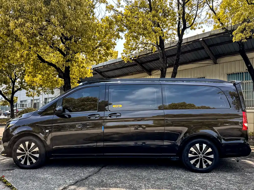 Vito 2021 2.0T Business Edition 7 seats купить на сайте DeffCars